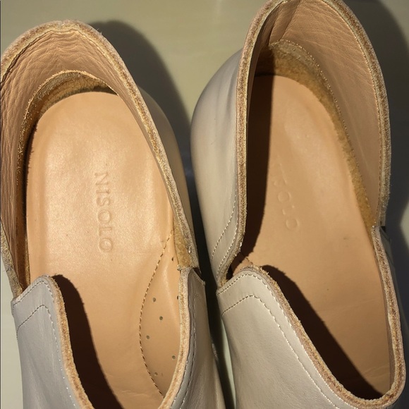Nisolo Cream Ankle Boots size 8 - Picture 4 of 5